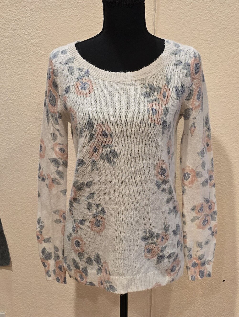 LC Lauren Conrad Cream Floral Crewneck Sweater with Blush Roses